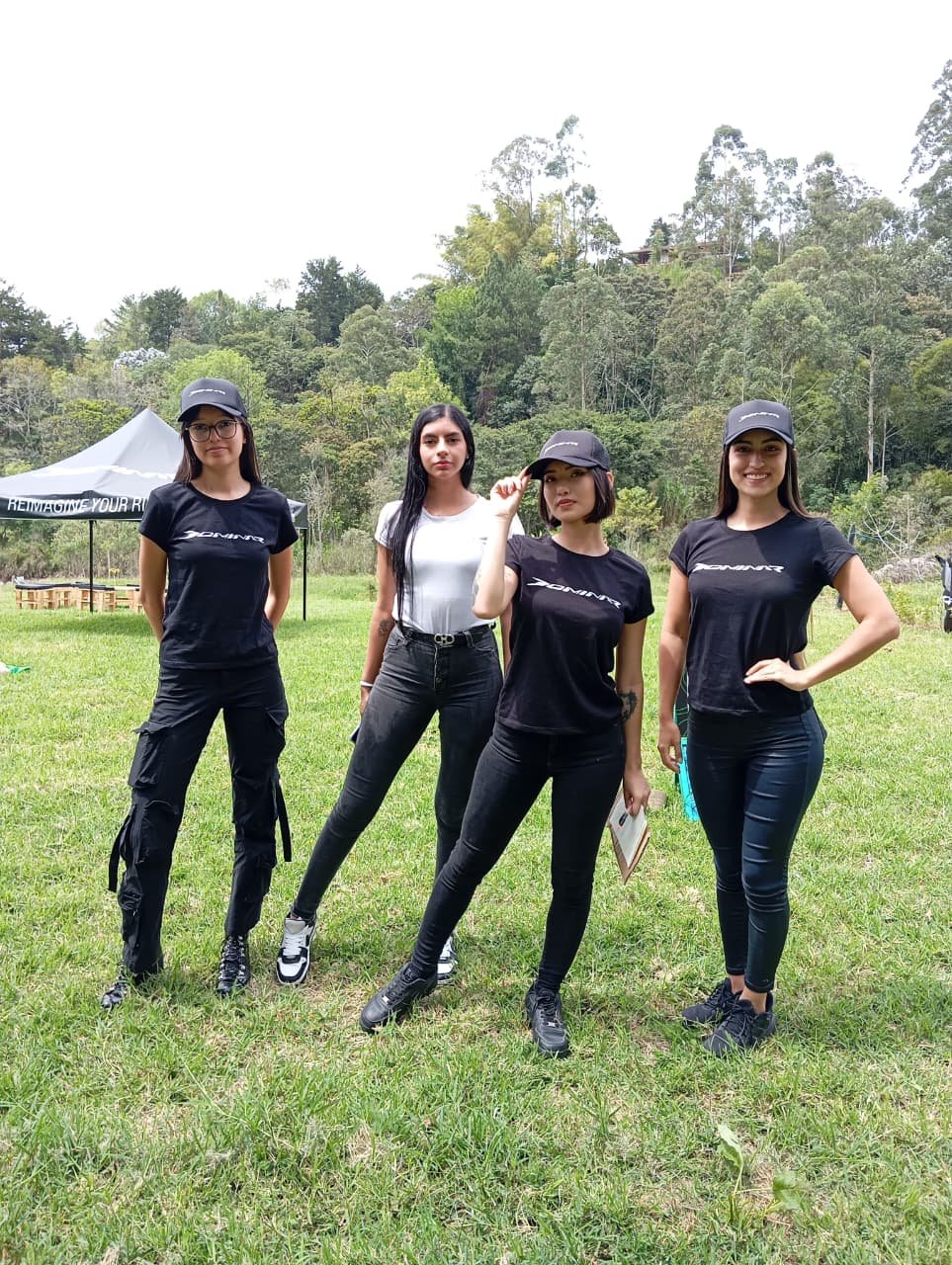 Recreation, Sportswear, Leisure, Waist, Fun, Active Pants, Person, Top — Campañas Pereira Manizales Armenia | Focus Modelos ABTL Agencia BTL Eje Cafetero