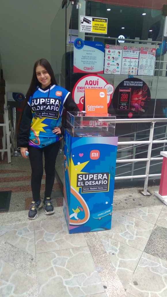 Advertising, Logo, Banner, Pants, Top, Person, Shoe — Campañas Pereira Manizales Armenia | Focus Modelos ABTL Agencia BTL Eje Cafetero