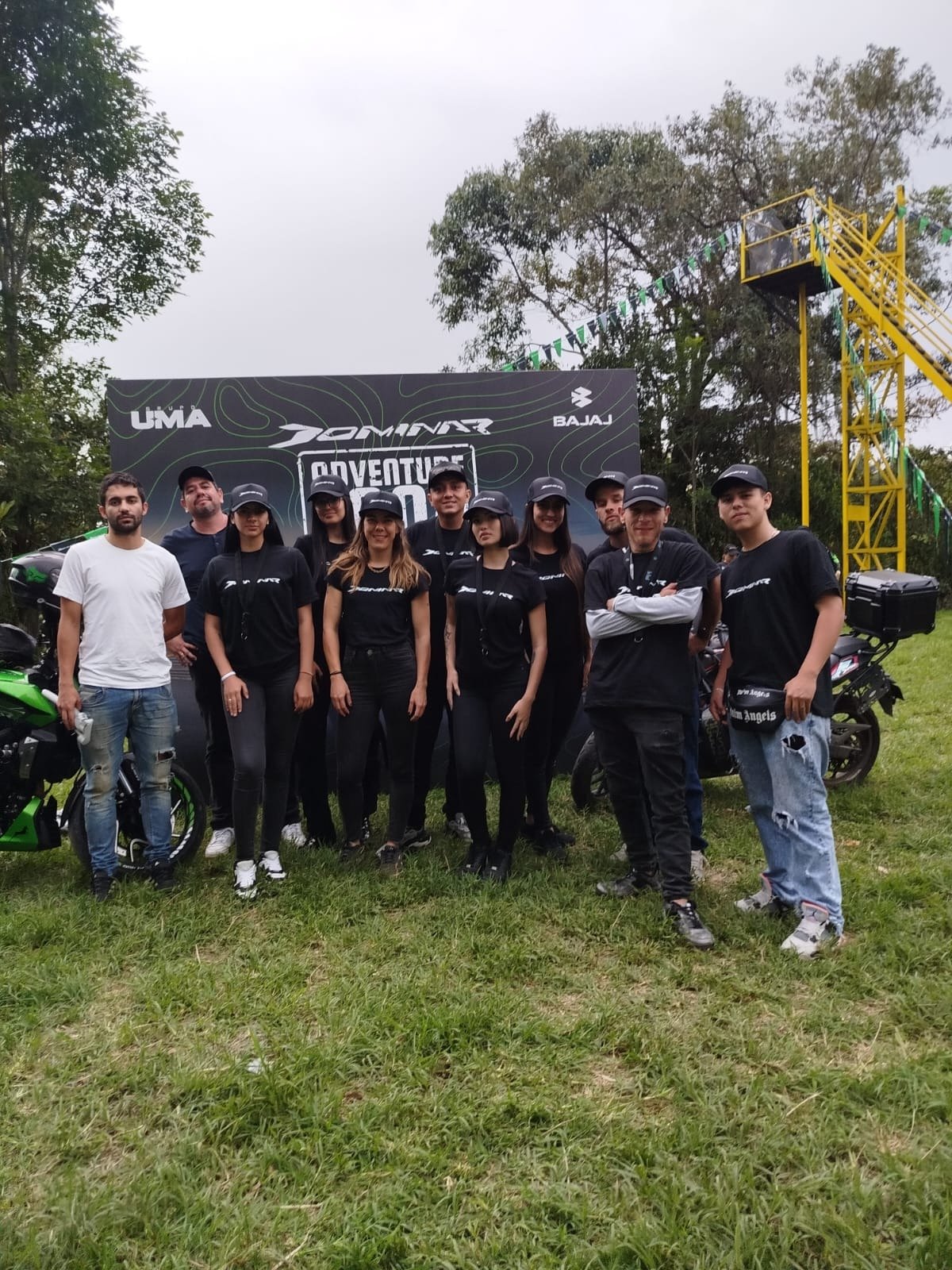 Recreation, Crew, Person, Jeans — Campañas Pereira Manizales Armenia | Focus Modelos ABTL Agencia BTL Eje Cafetero