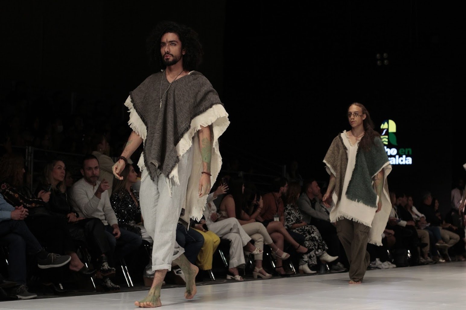 Fashion show, Runway, Event, Fashion, Fashion Model, Public event, Person — Pasarelas y castings Pereira Manizales Armenia | Focus Modelos ABTL Agencia BTL Eje Cafetero