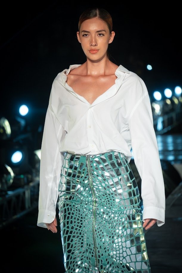 Fashion show, Fashion, Event, Fashion Model, Waist, Runway, Person, Top, Skirt — Pasarelas y castings Pereira Manizales Armenia | Focus Modelos ABTL Agencia BTL Eje Cafetero