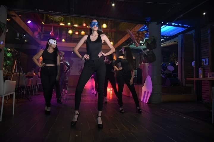 Entertainment, Event, Performing Arts, Fun, Lighting, Dance, Person, Top — Infashion Pereira Manizales Armenia | Focus Modelos ABTL Agencia BTL Eje Cafetero