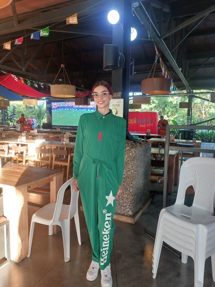 Active Shirt, Person, Shoe, Clothing — Campañas Pereira Manizales Armenia | Focus Modelos ABTL Agencia BTL Eje Cafetero